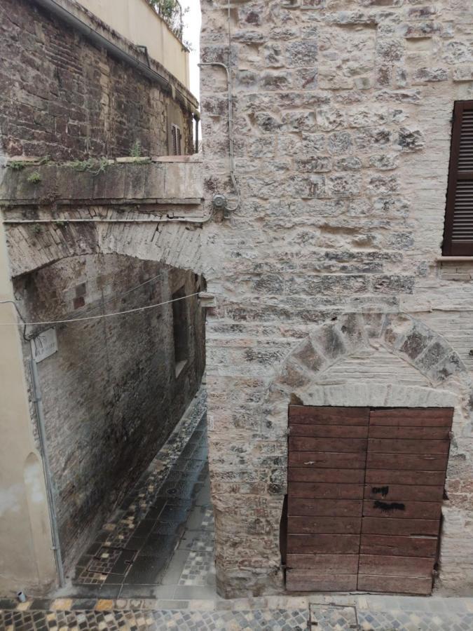 Traivicolidifoligno Otel Dış mekan fotoğraf