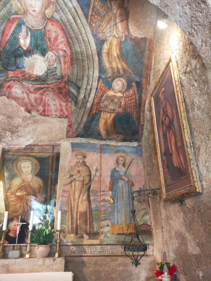 Traivicolidifoligno Otel Dış mekan fotoğraf