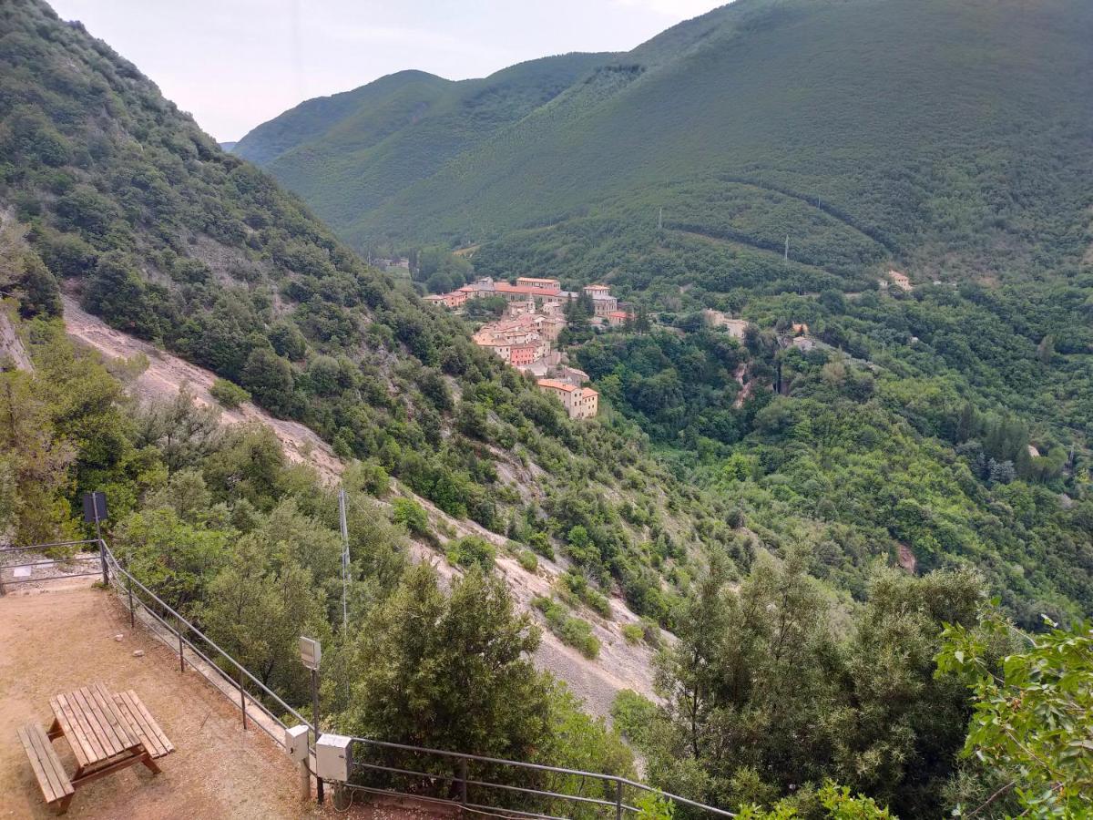 Traivicolidifoligno Otel Dış mekan fotoğraf