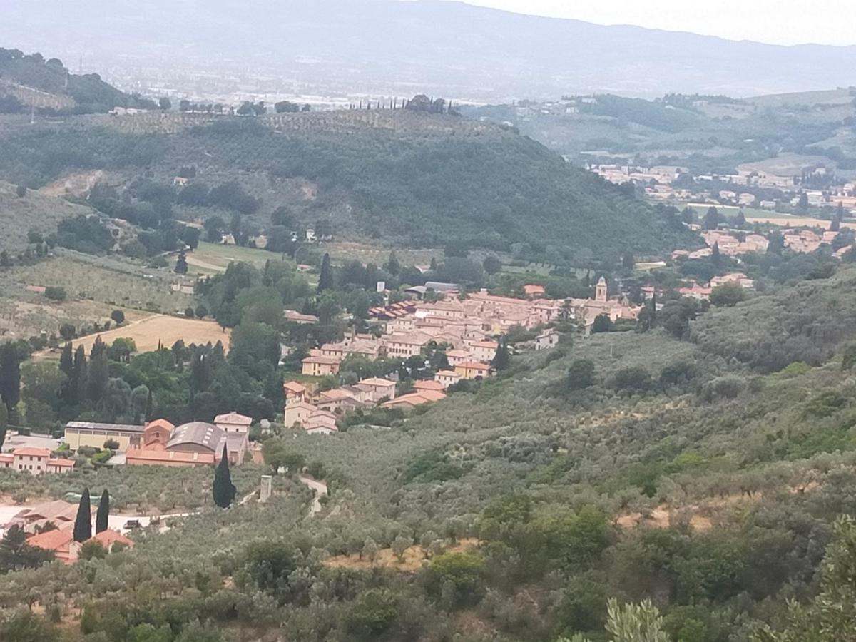 Traivicolidifoligno Otel Dış mekan fotoğraf
